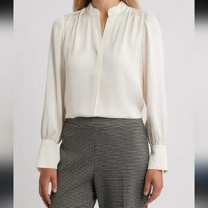 Nordstrom Cream Long-Sleeve Split-Neck Blouse XS